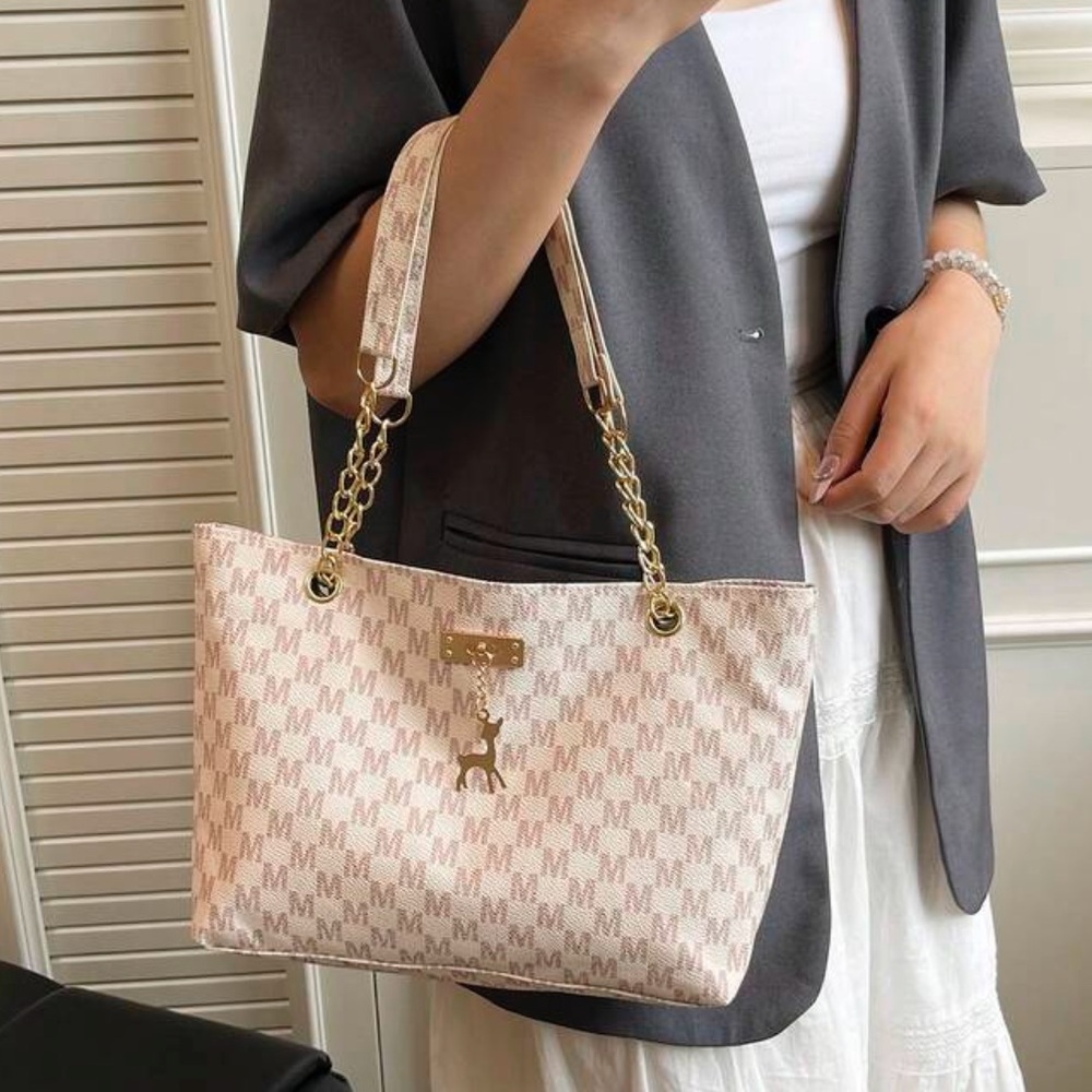 ⚠️Clearance Patterned Chain Shoulder Tote Bag With Gold Accents